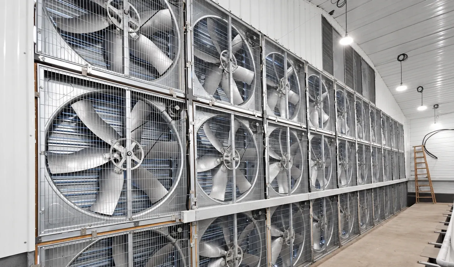 Poultry Exhaust Fan Sizing: Capacity and Duty Point
