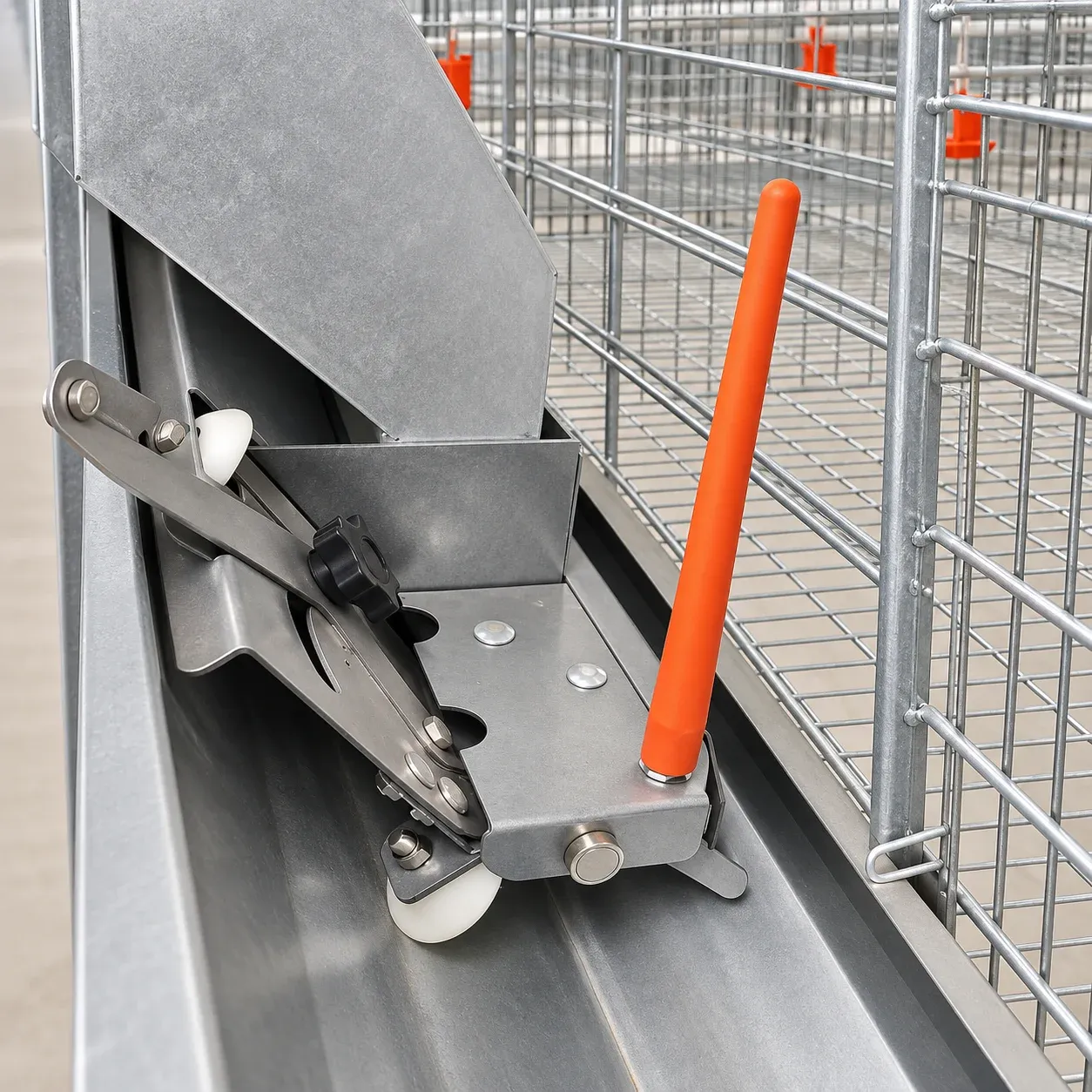 Cage opening and adjustment handle detail